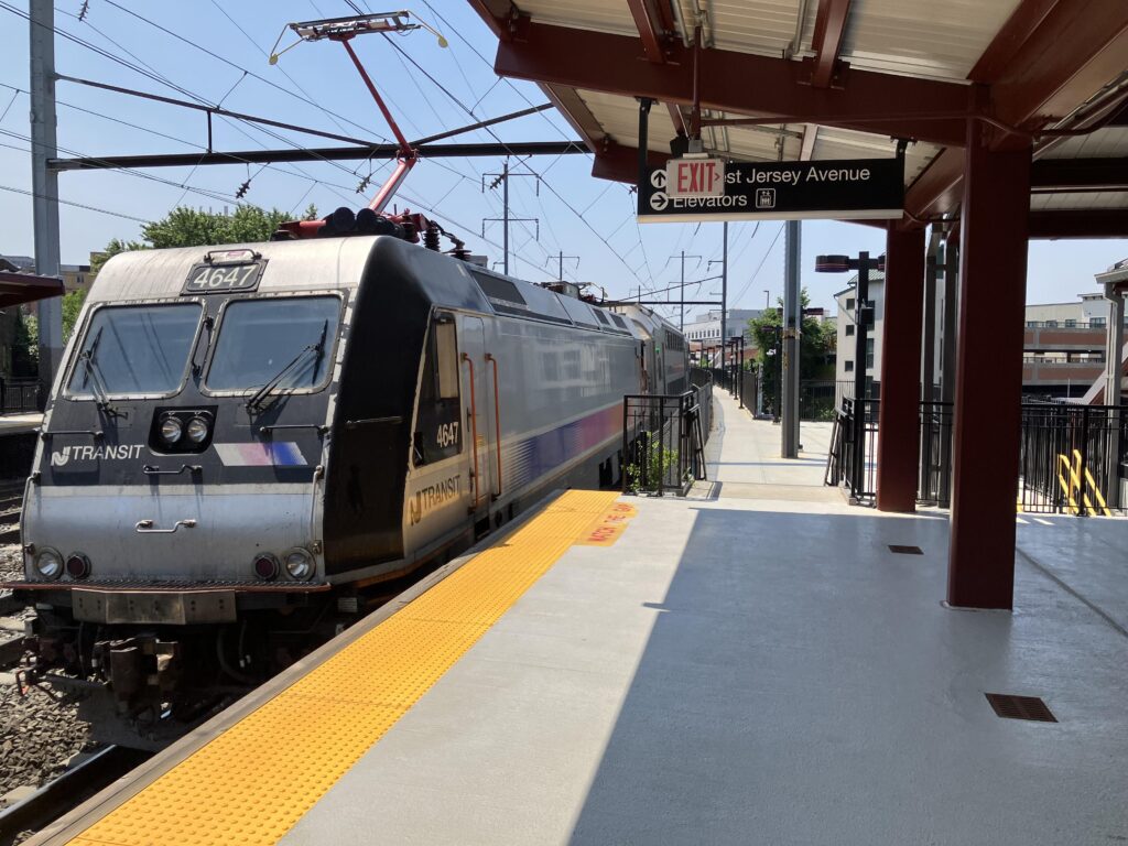 Mediation Board Summons NJ Transit and Engineers’ Union to DC Amid Looming Strike Threat