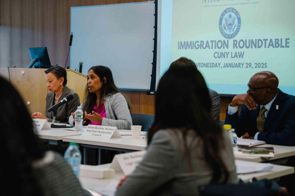 Velázquez, immigrant advocates seek ‘No Masks for ICE’ at Lower Manhattan rally