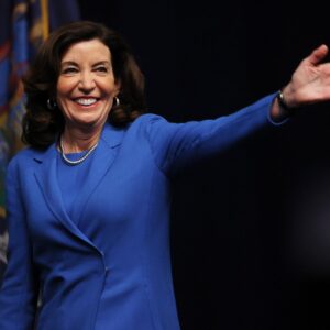 Hochul Urges Judges to ‘Step Up’ While Defending Bail Laws Amid Trump’s Funding Threats