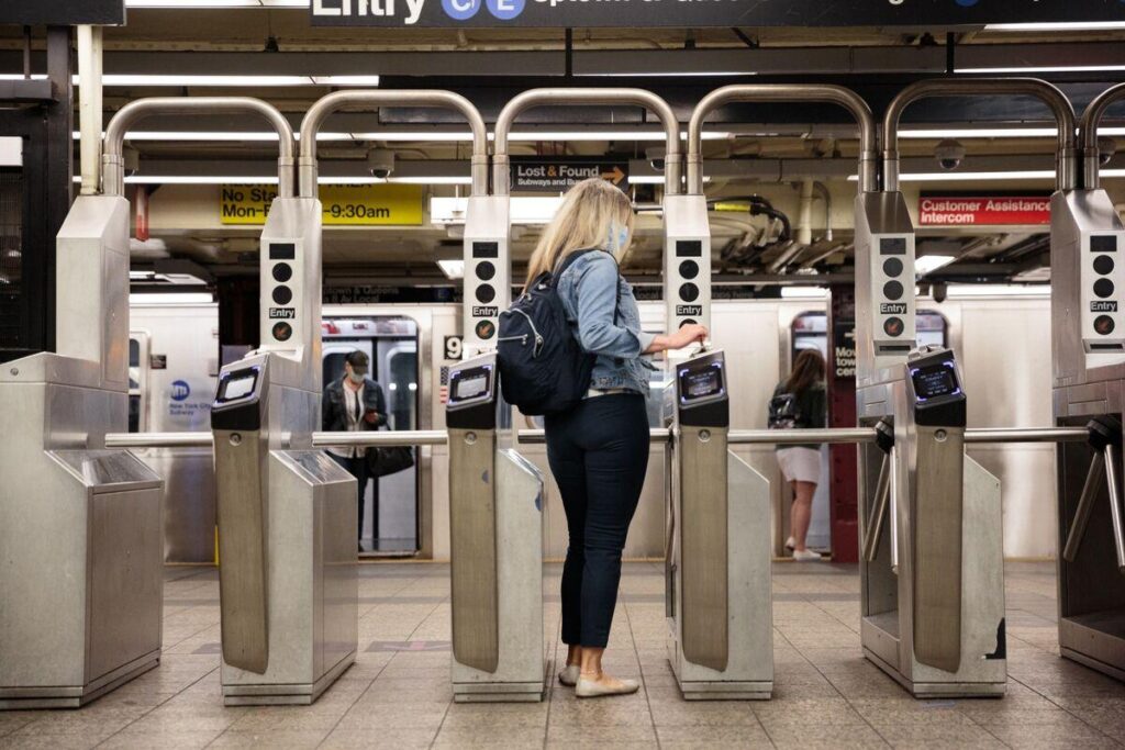 MTA Sets  Subway Fare Starting This January