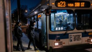NYC Mayor’s Race: Mamdani reiterates call for free buses as advocates say fare-less service will drastically improve reliability